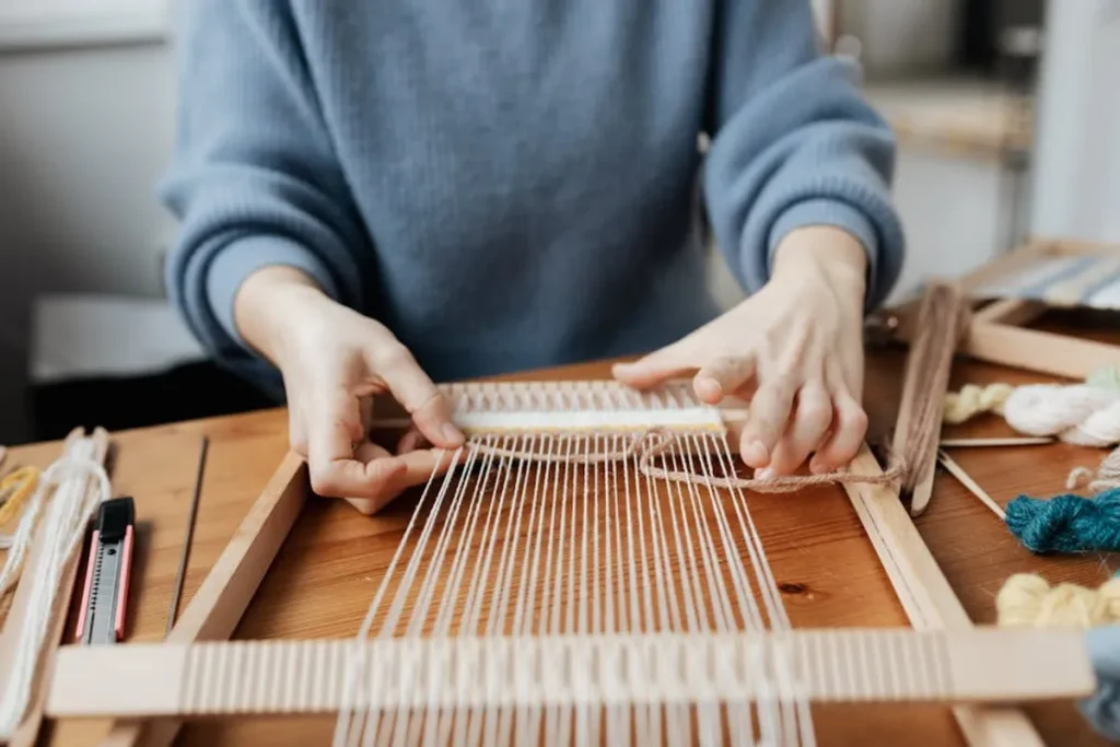 Navajo Weaving History: From Blankets to Rugs
